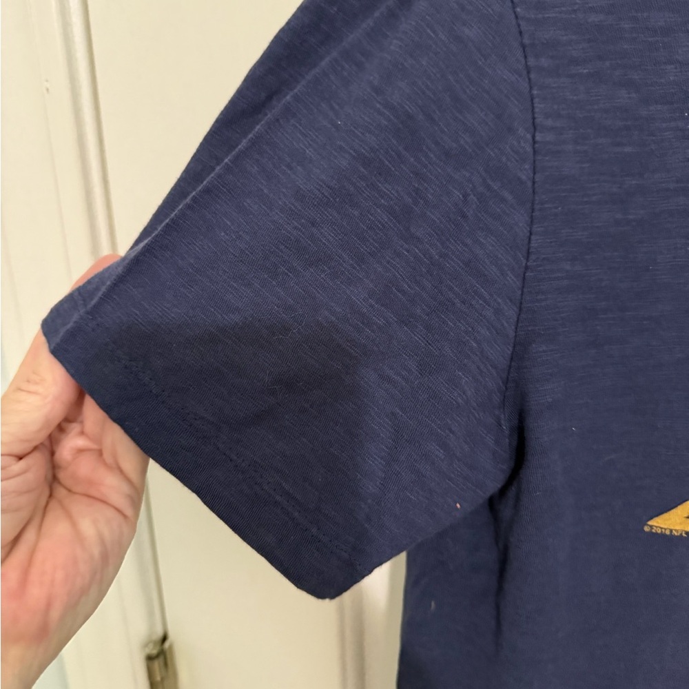 Men's Navy LA Rams T-Shirt with Gold Logo *GOOD USED CONDITION* - Picture 3 of 5
